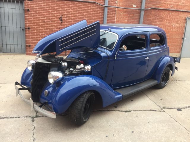 1936 Blue Ford FORD CUSTOM 2 DOOR