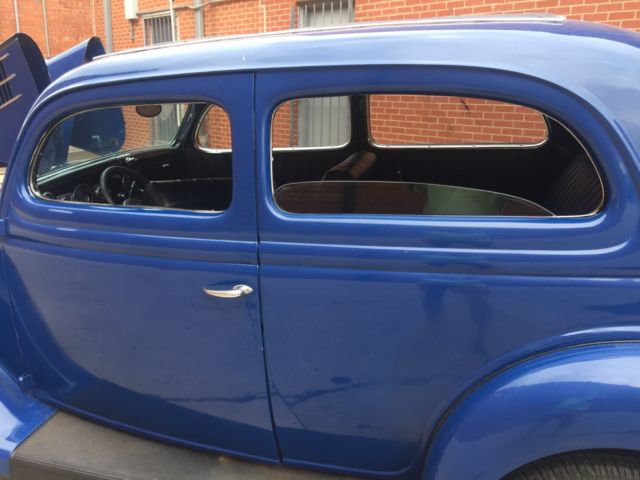 1936 Blue Ford FORD CUSTOM 2 DOOR