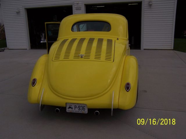 1936 Blue Ford 2 dr sedan