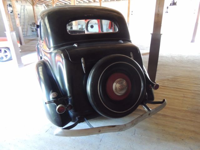 1936 Black Ford Super Deluxe Sedan