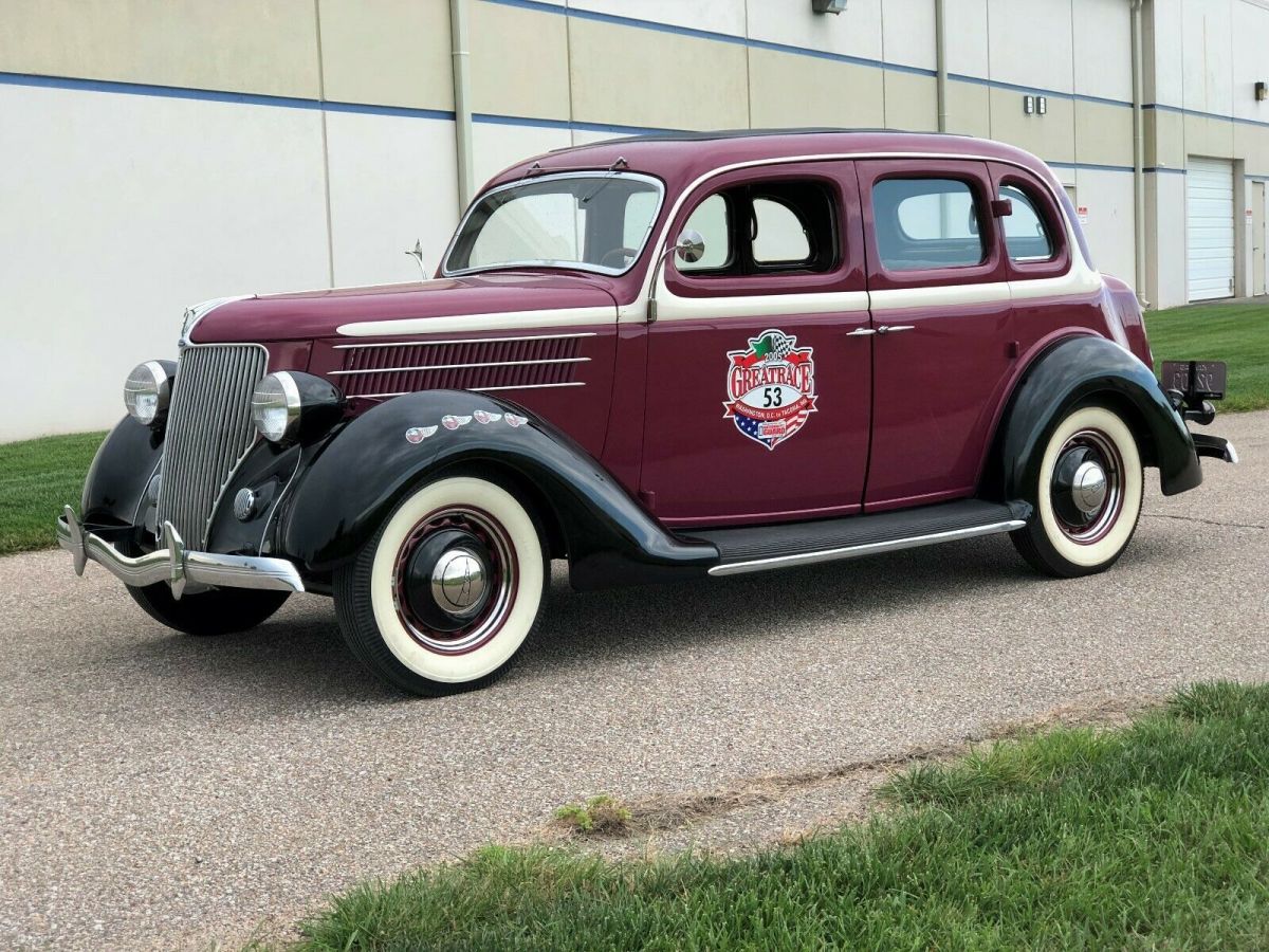 1936 Ford Model 68 Sedan