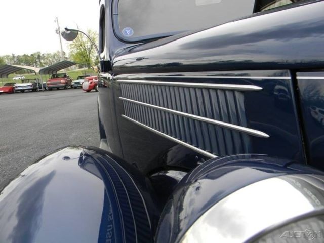 1936 Blue Ford Deluxe