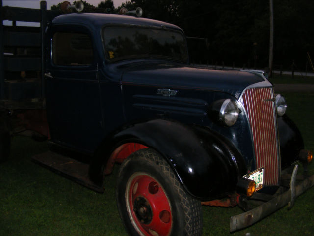 1937 blue/black Chevrolet Master Truck Cab & Chassis