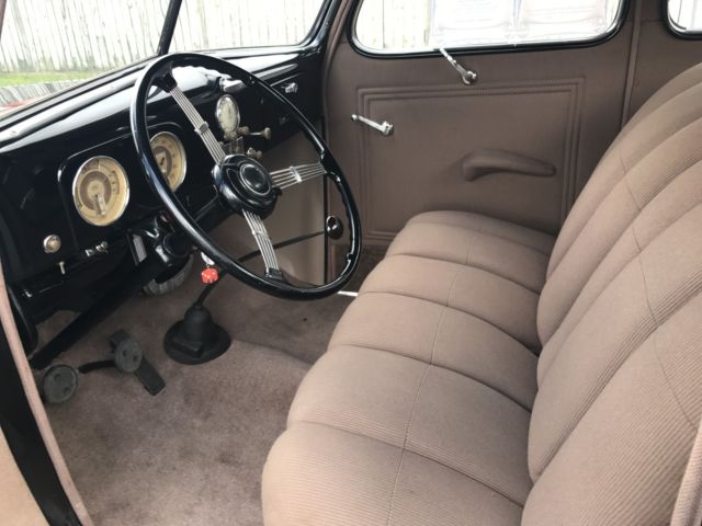 1937 black Ford coupe coupe