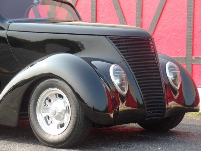 1937 Black Ford Hot Rod / Street Rod Coupe