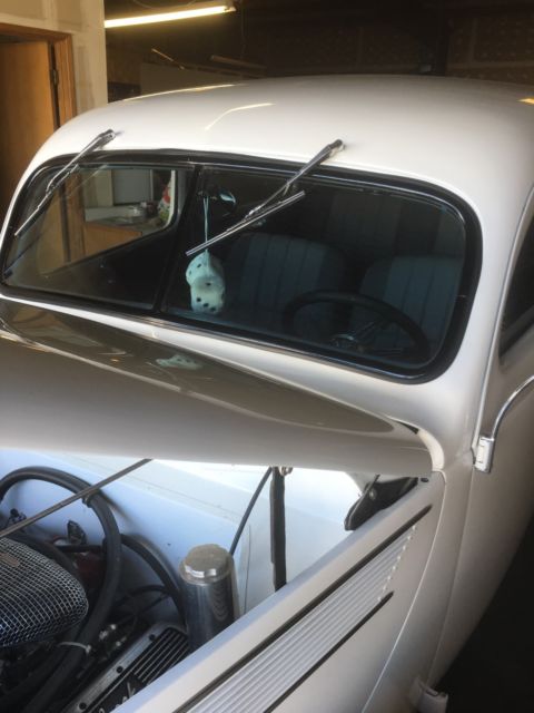 1937 White Ford Humpback --