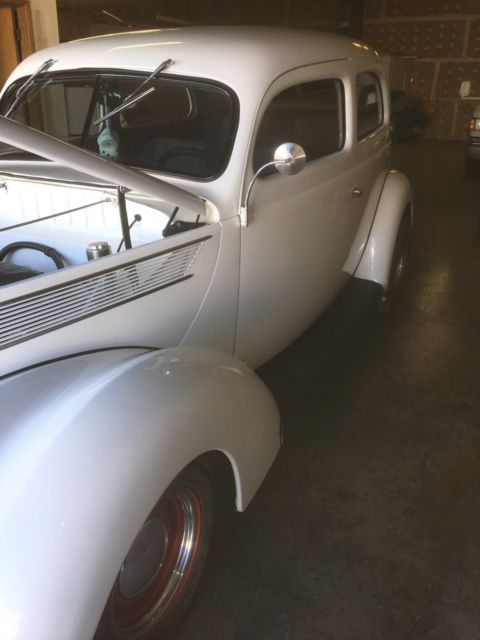 1937 White Ford Humpback --