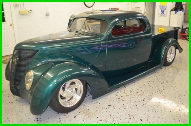 1937 Green Ford Pick Up - 2004 Kit Car Pickup Truck