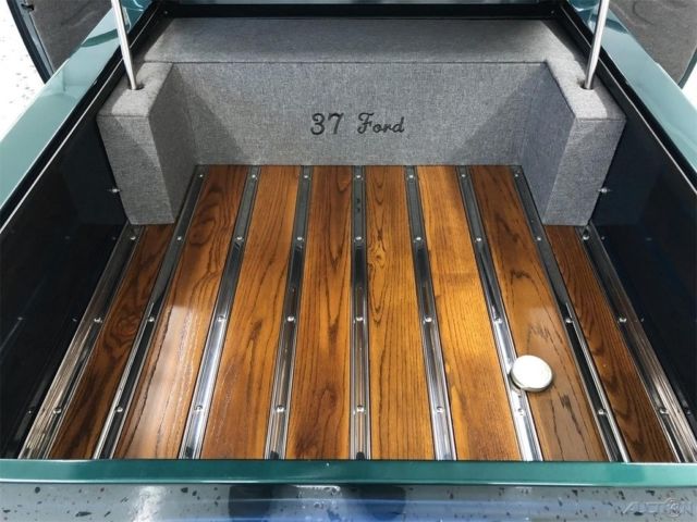 1937 Green Ford Pick Up - 2004 Kit Car Pickup Truck