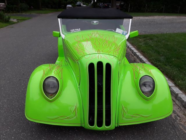 1937 Green Ford ROASDSTER Convertible