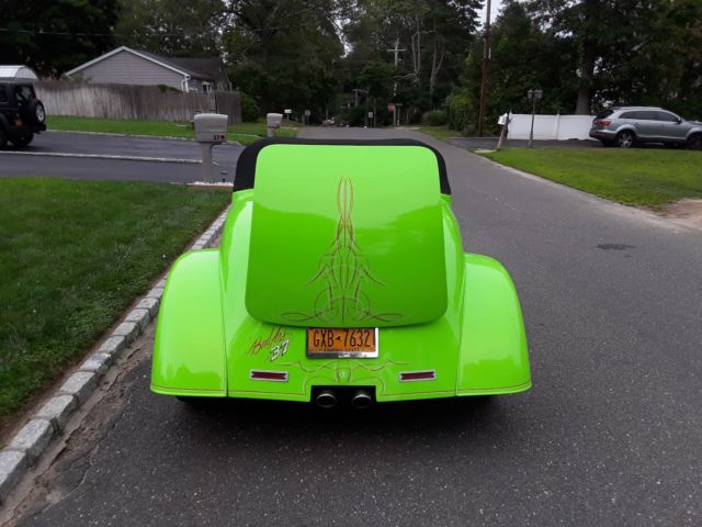 1937 Green Ford ROASDSTER Convertible