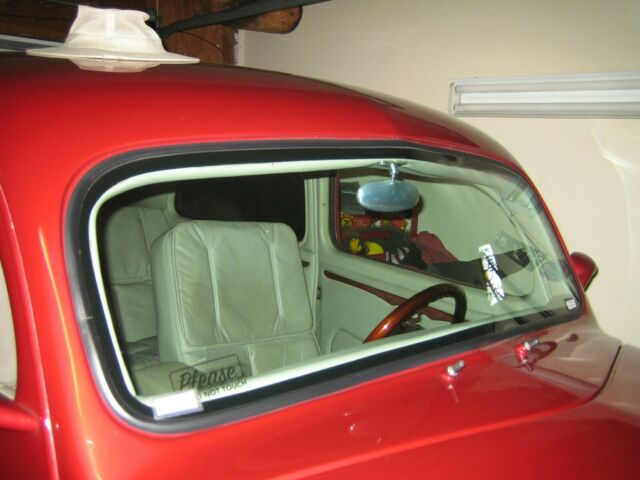 1937 CUSTOM RED PEARL Ford 2 DOOR