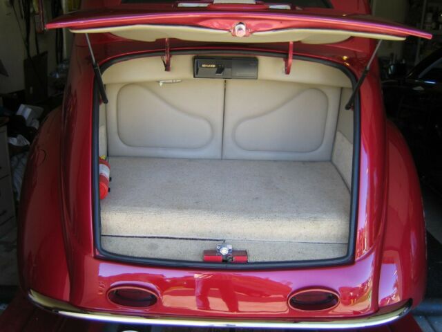 1937 CUSTOM RED PEARL Ford 2 DOOR