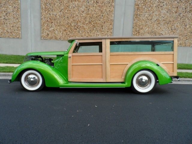 1937 Green Ford Other 4 DR WOODY WAGON