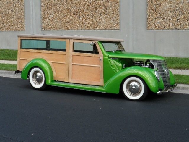 1937 Green Ford Other 4 DR WOODY WAGON