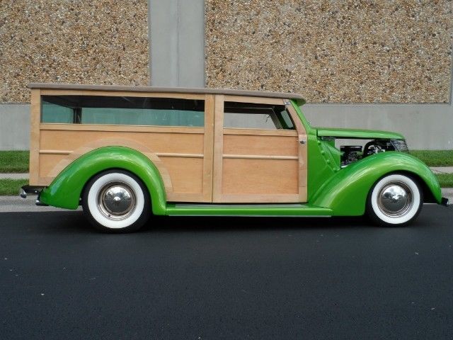 1937 Green Ford Other 4 DR WOODY WAGON