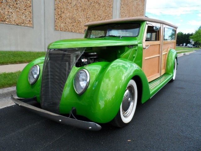 1937 Green Ford Other 4 DR WOODY WAGON