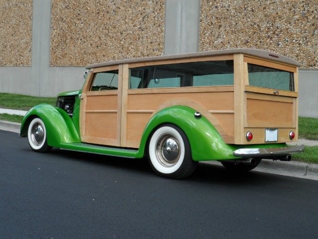 1937 Green Ford Other 4 DR WOODY WAGON
