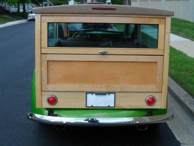 1937 Green Ford Other 4 DR WOODY WAGON