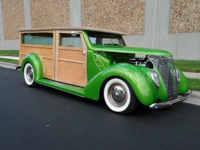 1937 Green Ford Other 4 DR WOODY WAGON