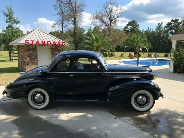 1937 Black Oldsmobile Other Coupe