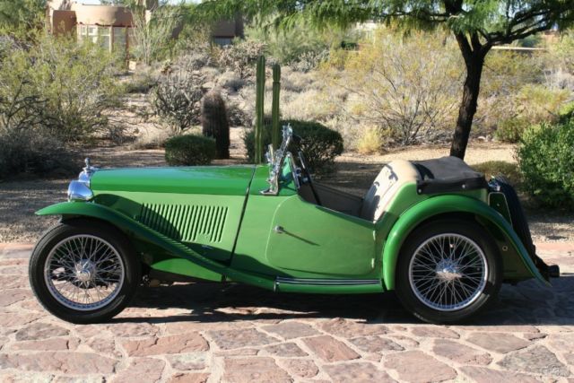 1937 White MG TA