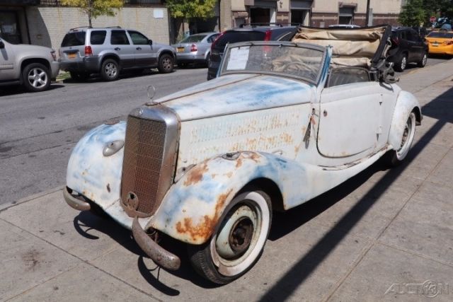 1938 White Mercedes-Benz 170V
