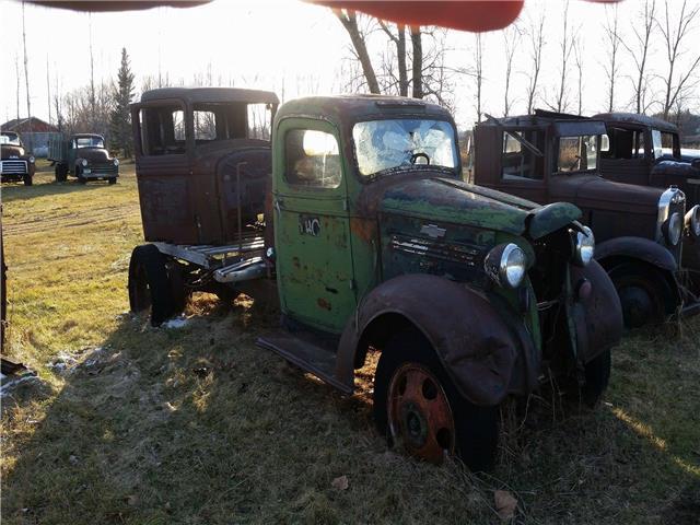 1938 Green Chevrolet 1 1/2 Ton Truck --