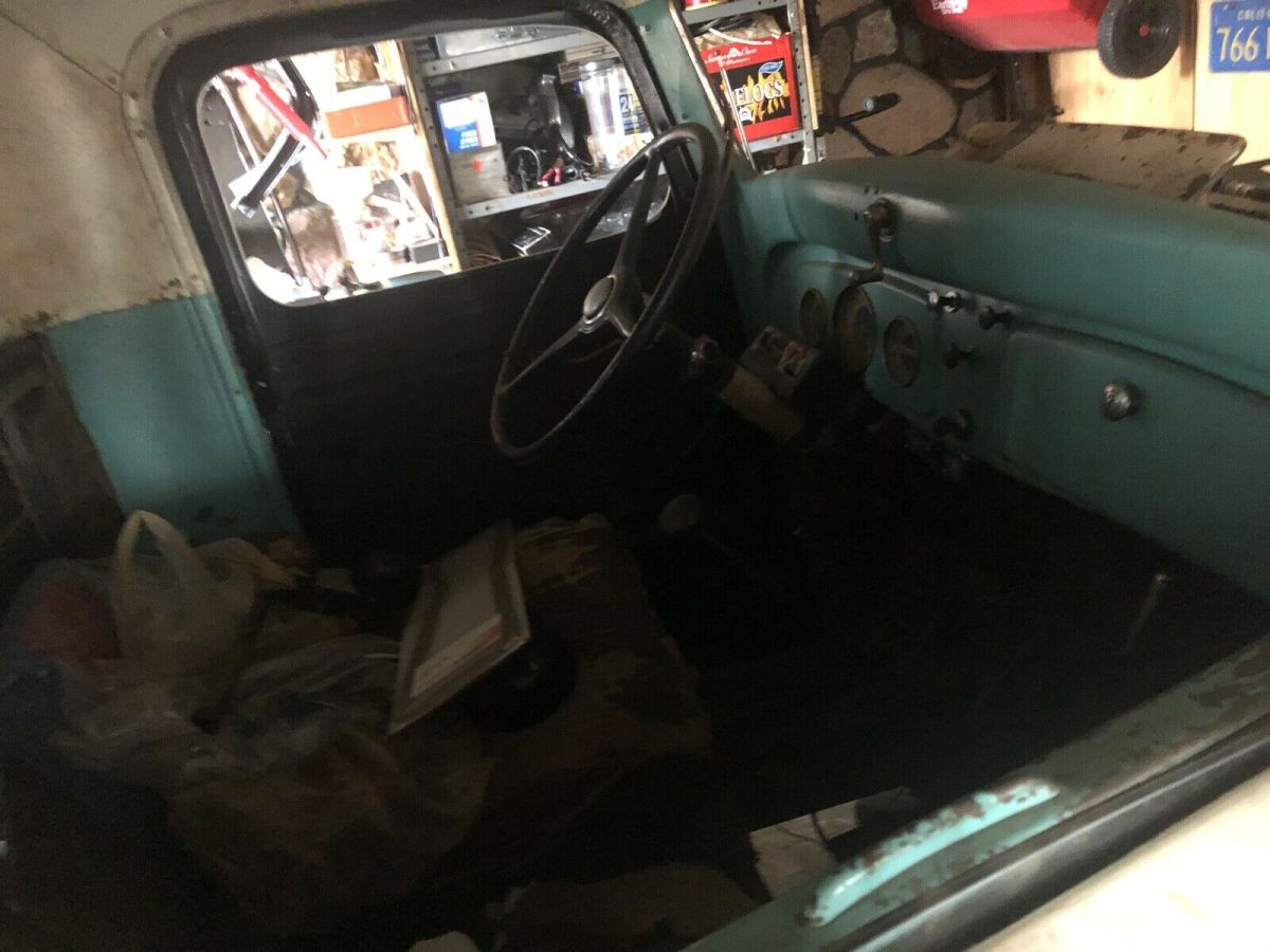 1938 Green Ford Pickup