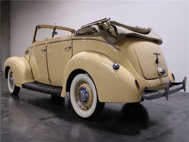 1938 White Ford 4 Door Convertible Convertible