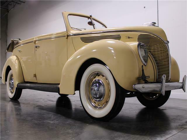 1938 White Ford 4 Door Convertible Convertible