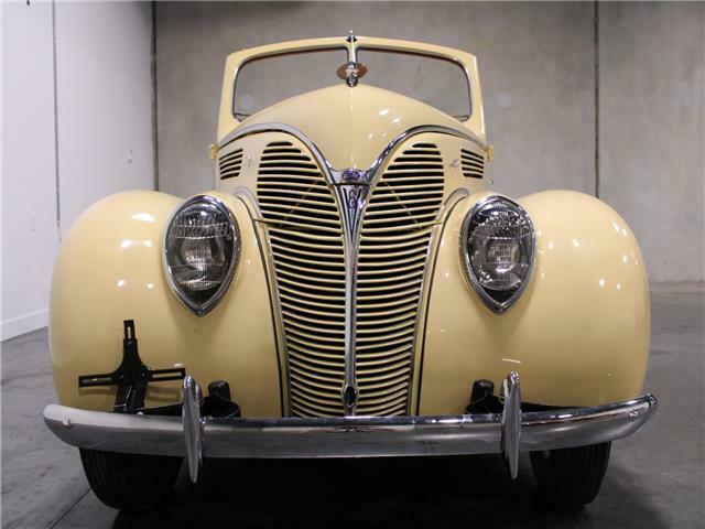 1938 White Ford 4 Door Convertible Convertible
