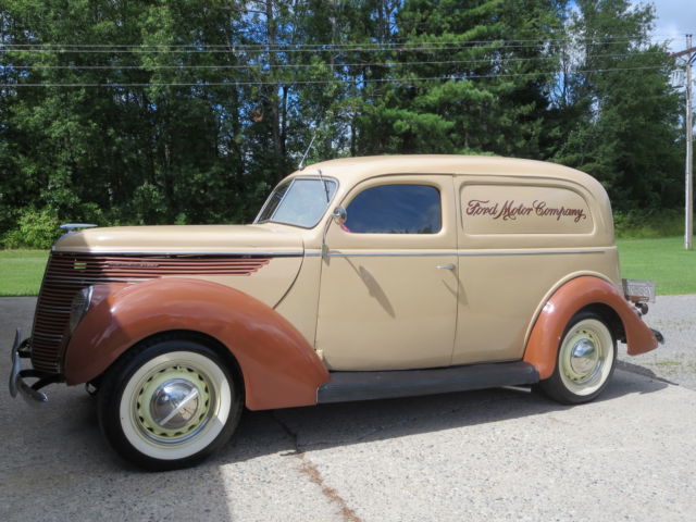 1938 Tan/Brown Ford Other Delivery Van