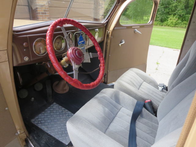 1938 Tan/Brown Ford Other Delivery Van