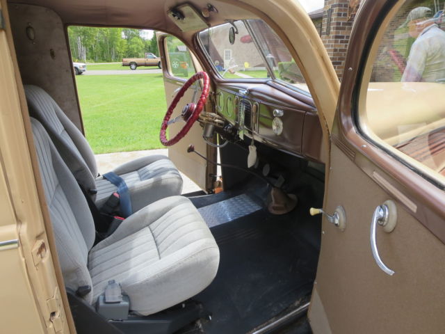 1938 Tan/Brown Ford Other Delivery Van