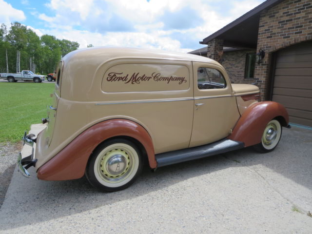1938 Tan/Brown Ford Other Delivery Van