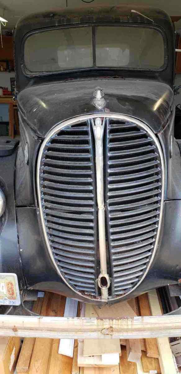 1938 Black Ford flat bed