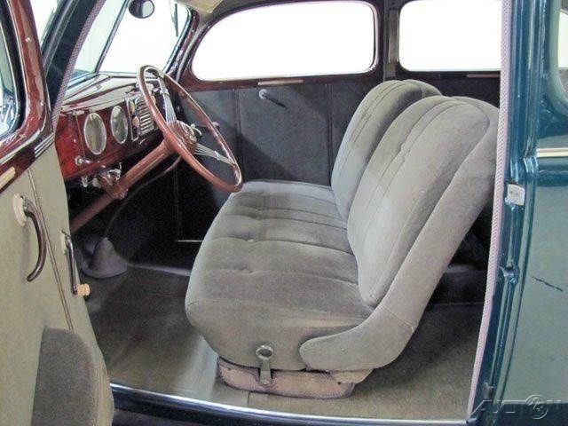 1938 Green Ford Deluxe Tudor