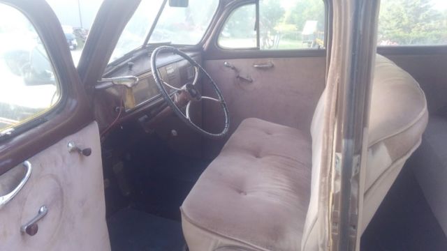 1939 Black Chevrolet Master 85