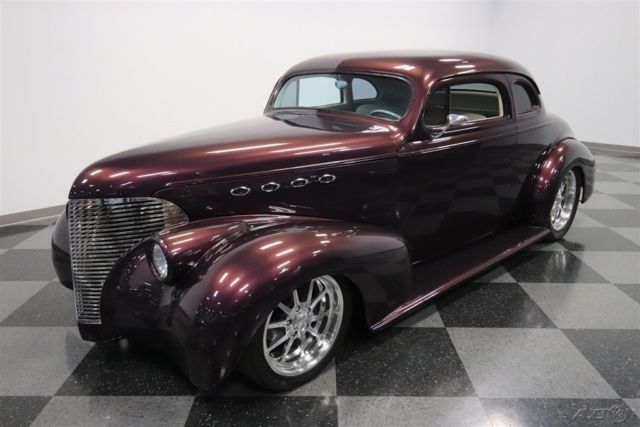 1939 Purple Chevrolet 5 Window