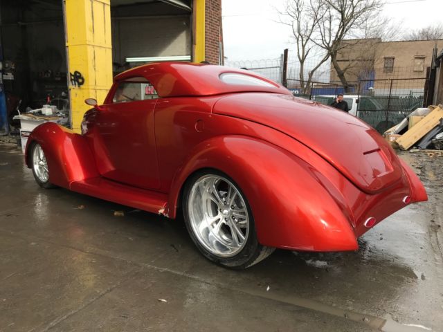 1939 Orange Ford 2-Door   3window Convertible