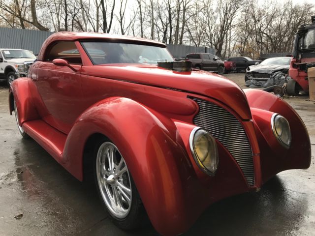 1939 Orange Ford 2-Door   3window Convertible