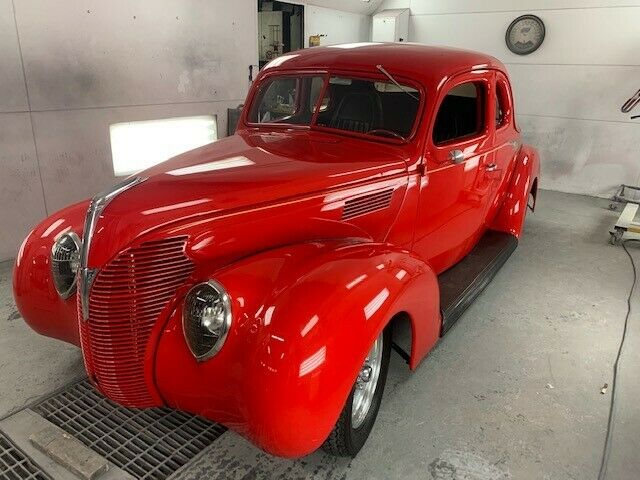 1939 Ford Deluxe Coupe