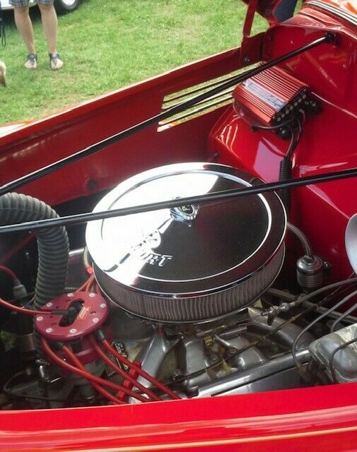 1939 Ford Deluxe Coupe