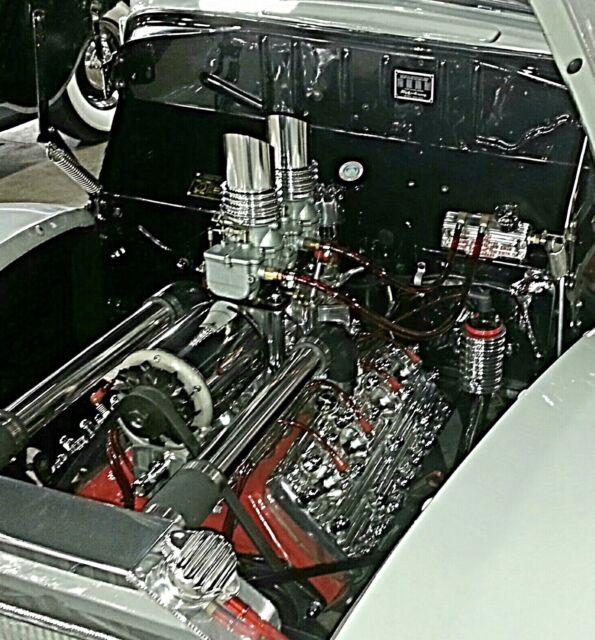 1939 Gray Ford Deluxe Tudor