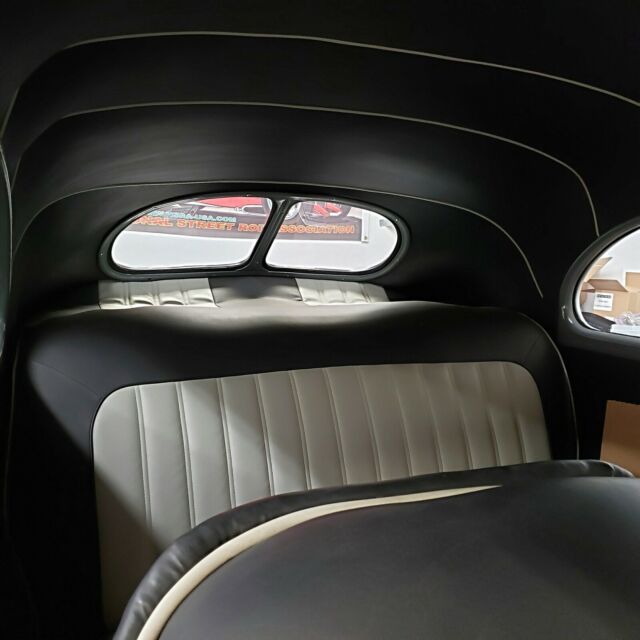 1939 Gray Ford Deluxe Tudor