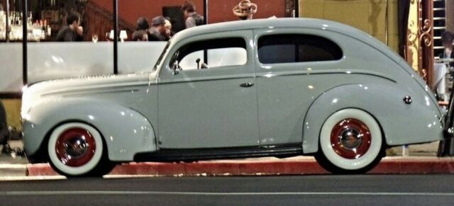 1939 Gray Ford Deluxe Tudor