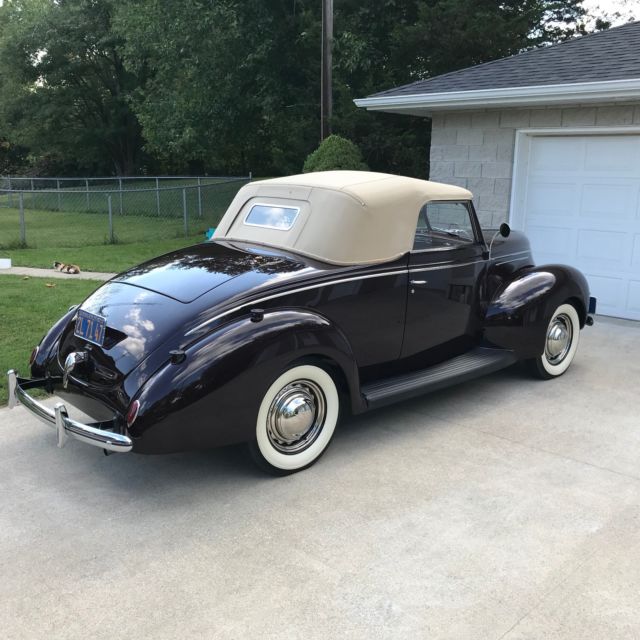 1939 Ford Covertible