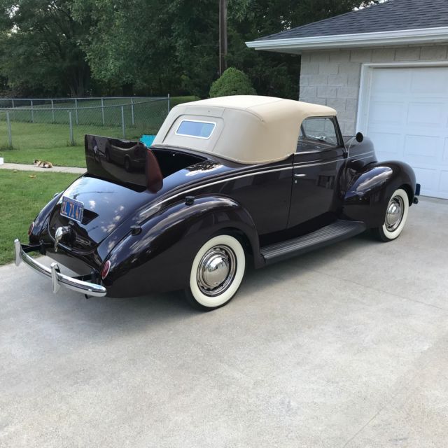 1939 Ford Covertible