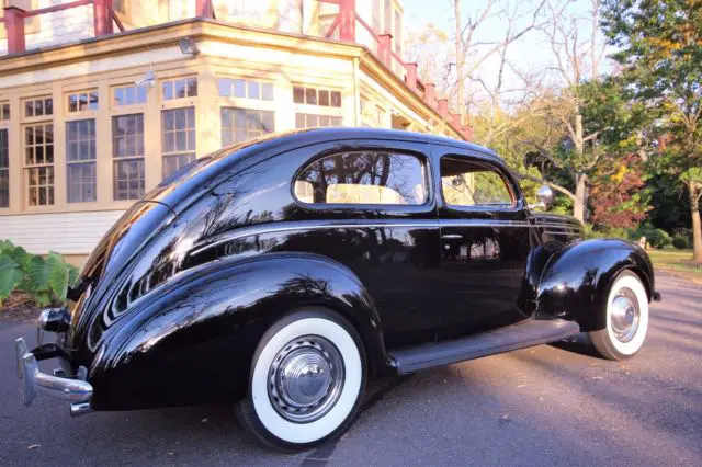 1939 Ford Deluxe 2-Door Sedan - orig. rum runner for sale: photos ...